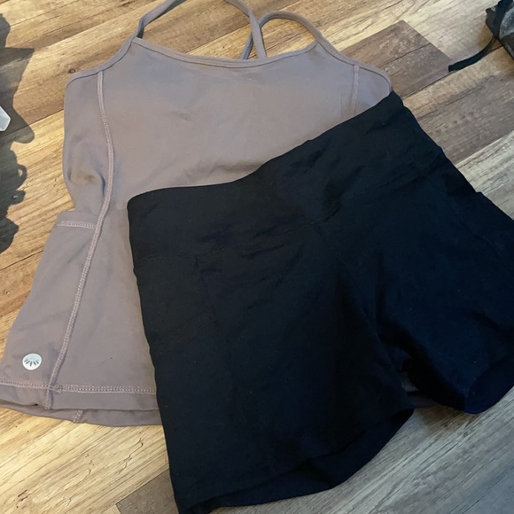 Sentia set - Picture 2 of 3